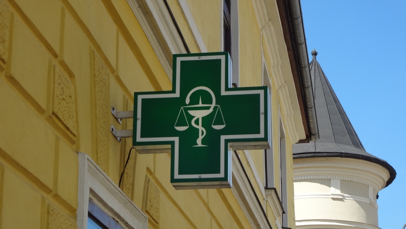 pharmacie-RIANS-min_logo-pharmacy-3215049